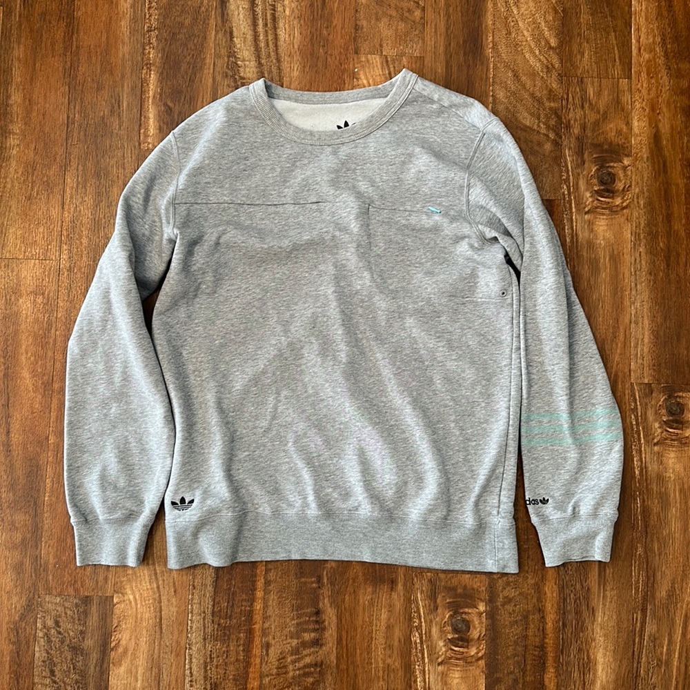Men’s Adidas pullover